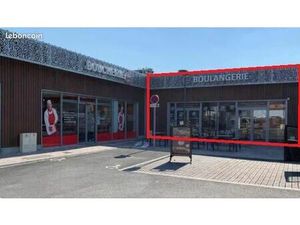 Commerce 180 m²