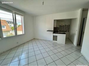 Location Appartement 2 pièce avec terrasse