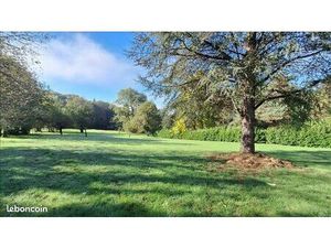 Terrain 3 500 m² Saint Junien