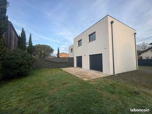 Maison lumineuse sur Pessac proche Cestas