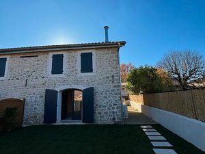 Maison de village - prestige - a Louer - 3 chambres 2 sdb