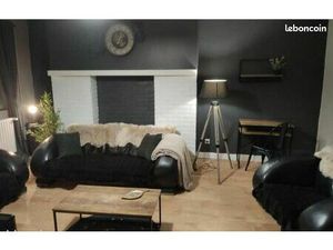 Maison meublée 100 m² – 2 chambres – Cour extérieure – Location à l’année – Bourbourg