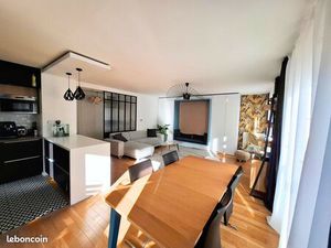 Bel appartement familial 4 pièces de 91 37 m² avec loggia – Quartier des Arts