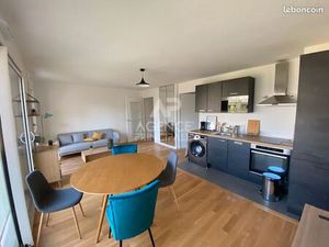 Studio 1 pièce 38 m²