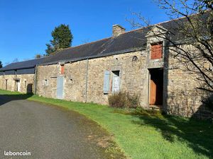 Longère 2 pièces 250 m²