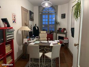 Bureau 14m2 cours Alsace Lorraine vue Garonne