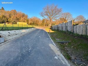 Terrains constructibles: 420 à 556m2. Pluvigner