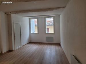 Immeuble avec 2 appartements et garage