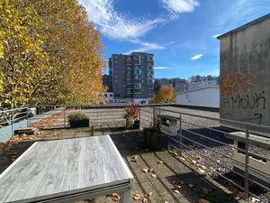 Bureau usage professionnel 17 / 27m²