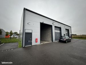 Local bureaux 142 m²