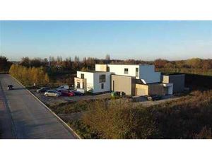 Magnif.imm industriel/commercial + logement fonction.