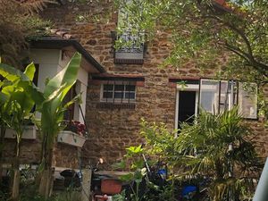 Maison meulière  quartier résidentiel