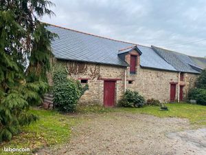 Maison sur terrain agricole