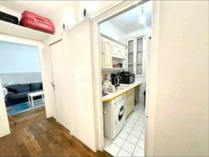 Vends F2 à Courbevoie