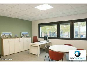 Local bureaux 1 330 m²