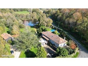 Moulin 15 pièces 493 m²