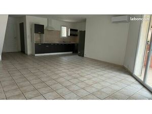 Maison 3 ch gge jardin clos 280m2+terrain 426m2+ terrasse