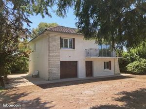 Maison rénovée 140 m2 Champcevinel