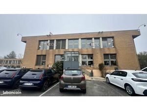 Local bureaux 1 375 m²
