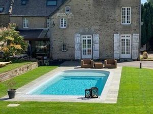 Maison 5 pièces 235 m²