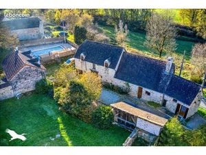 Ferme 10 pièces 270 m²