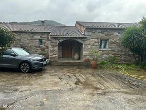 Vaste Maison de charme avec piscine