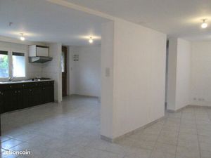 Particulier loue maison de ville 3 pièces