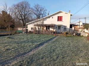 Maison à Paslières