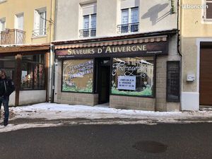 Commerce à louer - saint anthème