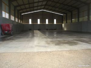 Batiment de stockage