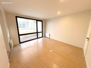 Local bureau professionnel ou profession médicale - Melun centre