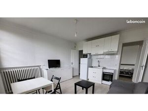 F2 meublé libre 01/02