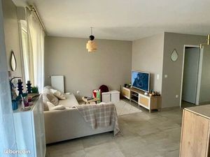 Spacieux rez-de-jardin Chennevieres-sur-marne