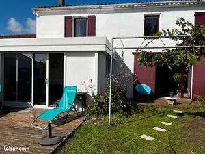 Maison familiale rénovée 6 pièces + Véranda + Dépendances + Terrain constructible