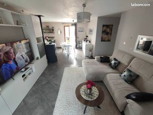 ? Maison plain-pied  4 pièces