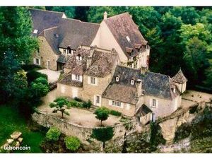 Maison 49 pièces 1000 m²