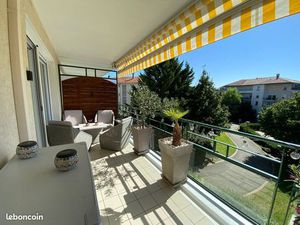 Appartement T3 Piscine