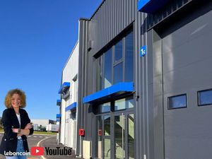 Local 170 m² MINIAC MORVAN