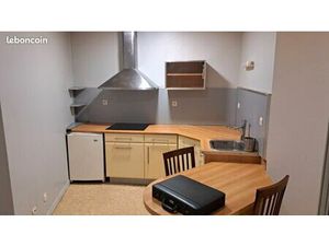 F1 450 eau et chauffage compris