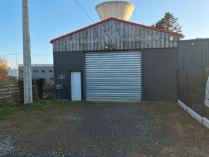 Local artisanal La Meziere