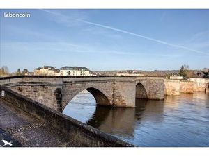 Immeuble 400 m² Terrasson Lavilledieu