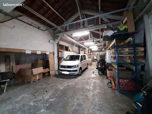 Local d'activité 787 m²