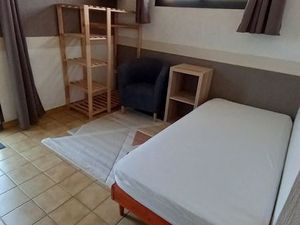 Loue studio meublé LIBRE