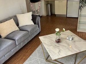 T2 avec Terrasse et Garage – Meublé (Saint-Grégoire)