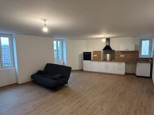 Saint-Rabier – T3 duplex 74 m² refait à neuf + jardin