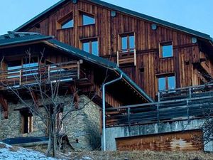 Chalet - 8 pièces - 192 m2