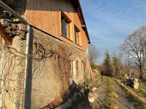 Maison à rénover sur Cruet