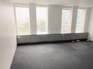 Bureaux 200 m²