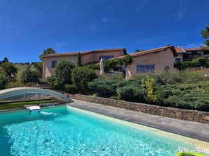 ? Maison contemporaine 175 m² – Vue panoramique – Piscine – 4 chambres – 1 430 m² ◊ Saint-
