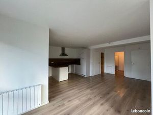 Beau T2 de 58 m2 proche IUT Vannes refait à neuf